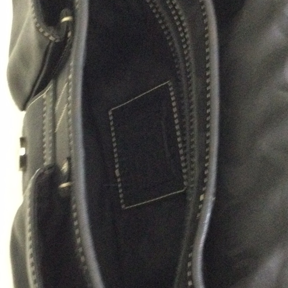 Vintage Coach Soho Black Leather Shoulder Bag - Picture 7 of 8